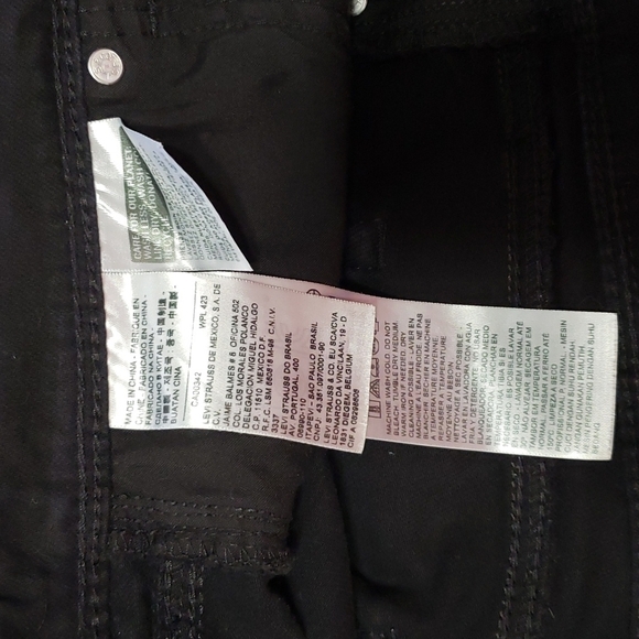 LEVI'S Striped Shorts, Size 27 - Picture 12 of 15